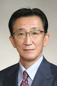 中村慶三氏